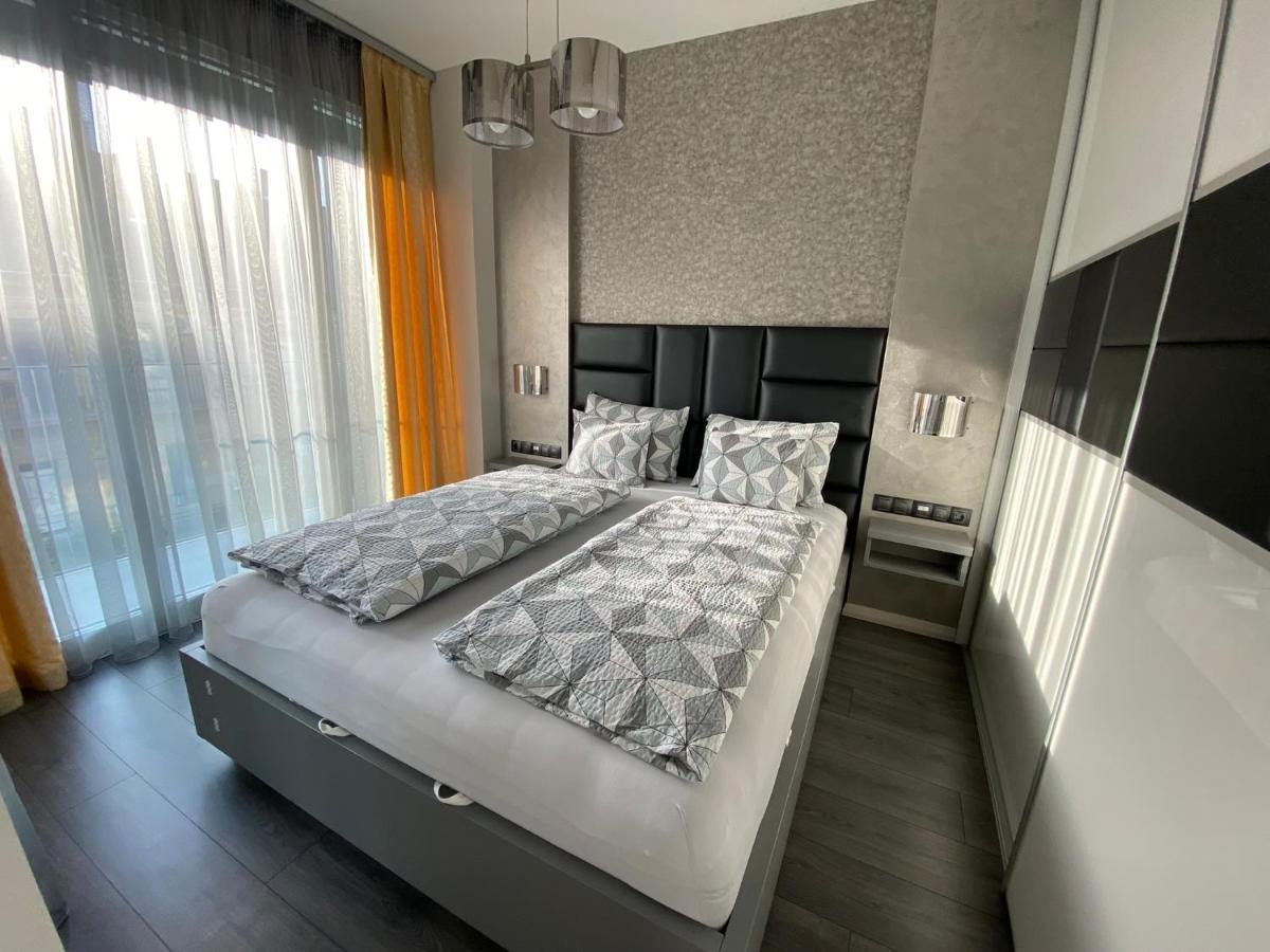 Noir Silvery Apartman Szeged Luaran gambar